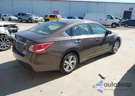 2013 Nissan Altima 2.5 Sv z USA, uszkodzony, nr VIN 1N4AL3AP4DC133847